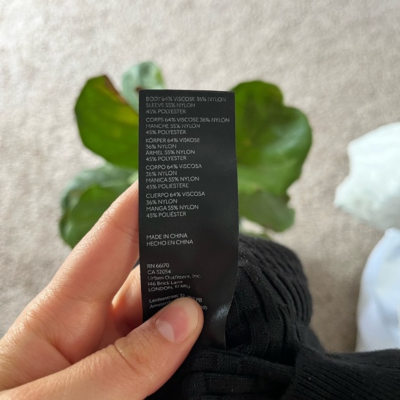 ✨SOLD✨Anthropologie Dolan Puff Sleeve Top - Picture 7 of 9